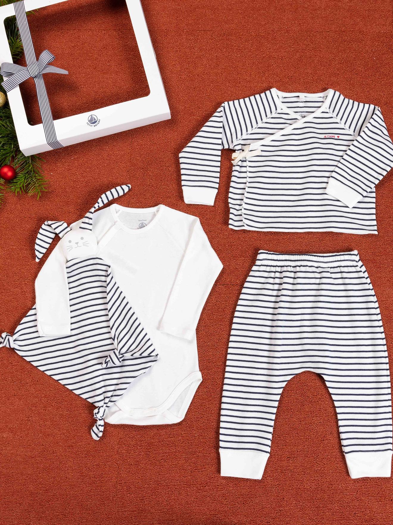 Conjunto de presente essencial para recém-nascidos PETIT BATEAU, branco