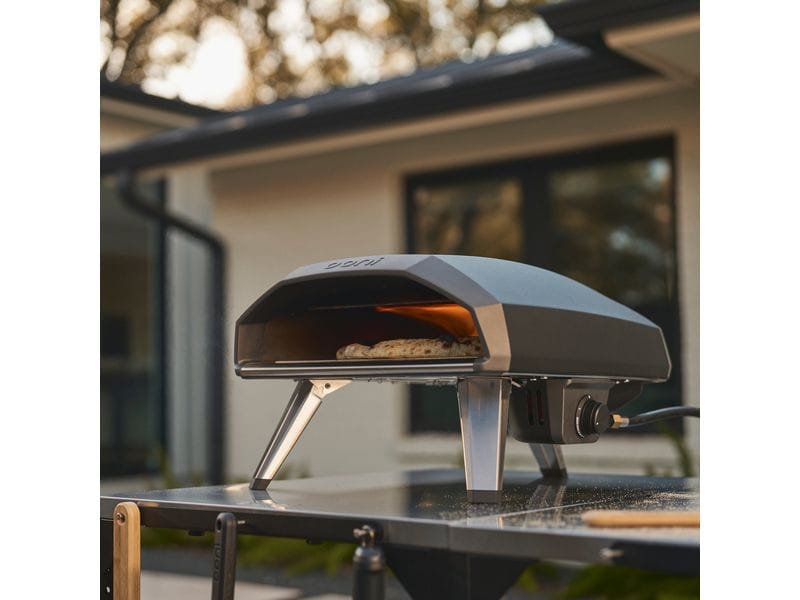 Ooni Pizza Ovens Pizzaofen Koda 2 / schwarz Gasbetriebener Outdoor-Pizzaofen