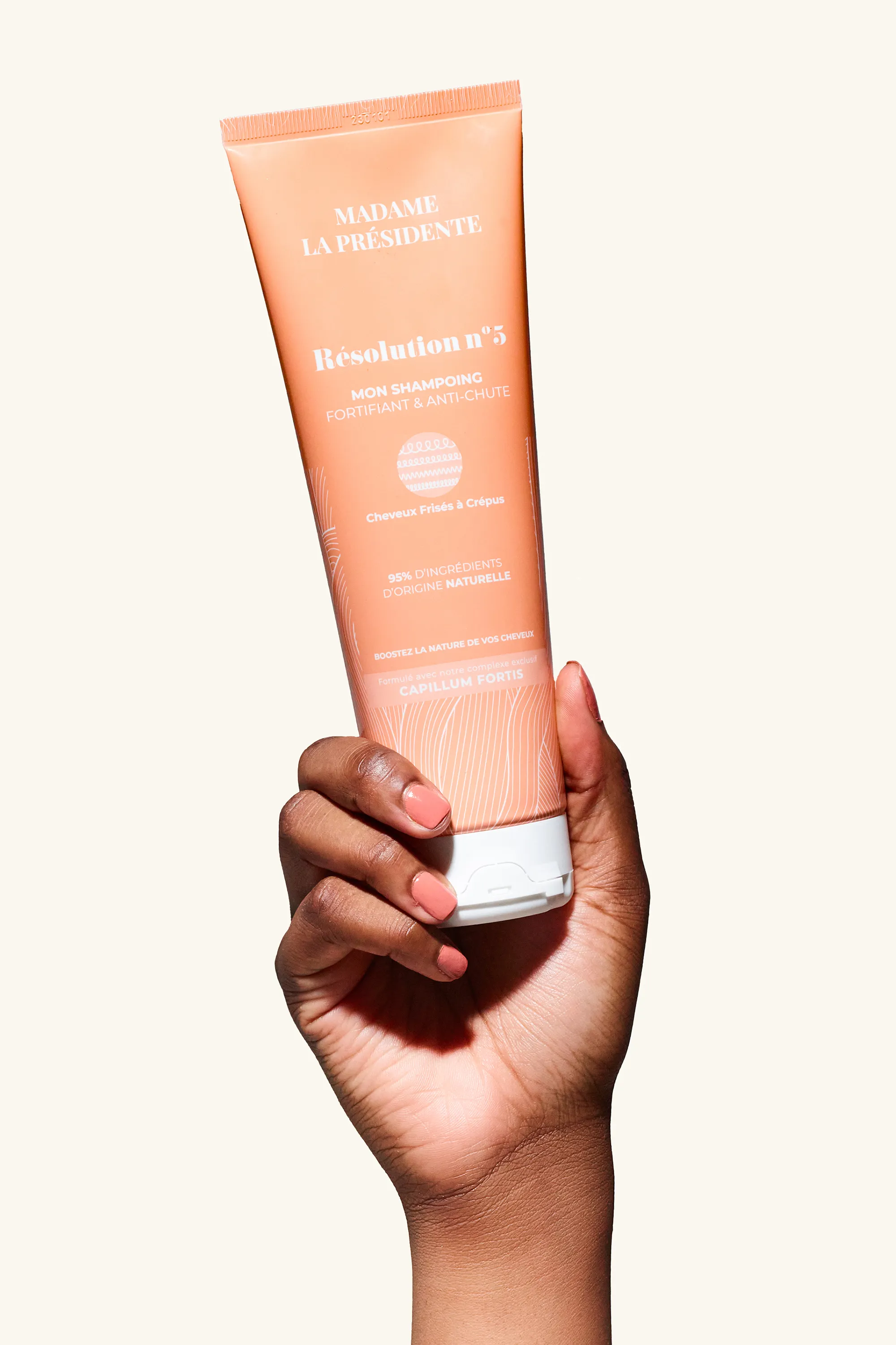Madame La Présidente Shampoing fortifiant anti-chute cheveux frisés à crépus Résolution N°5