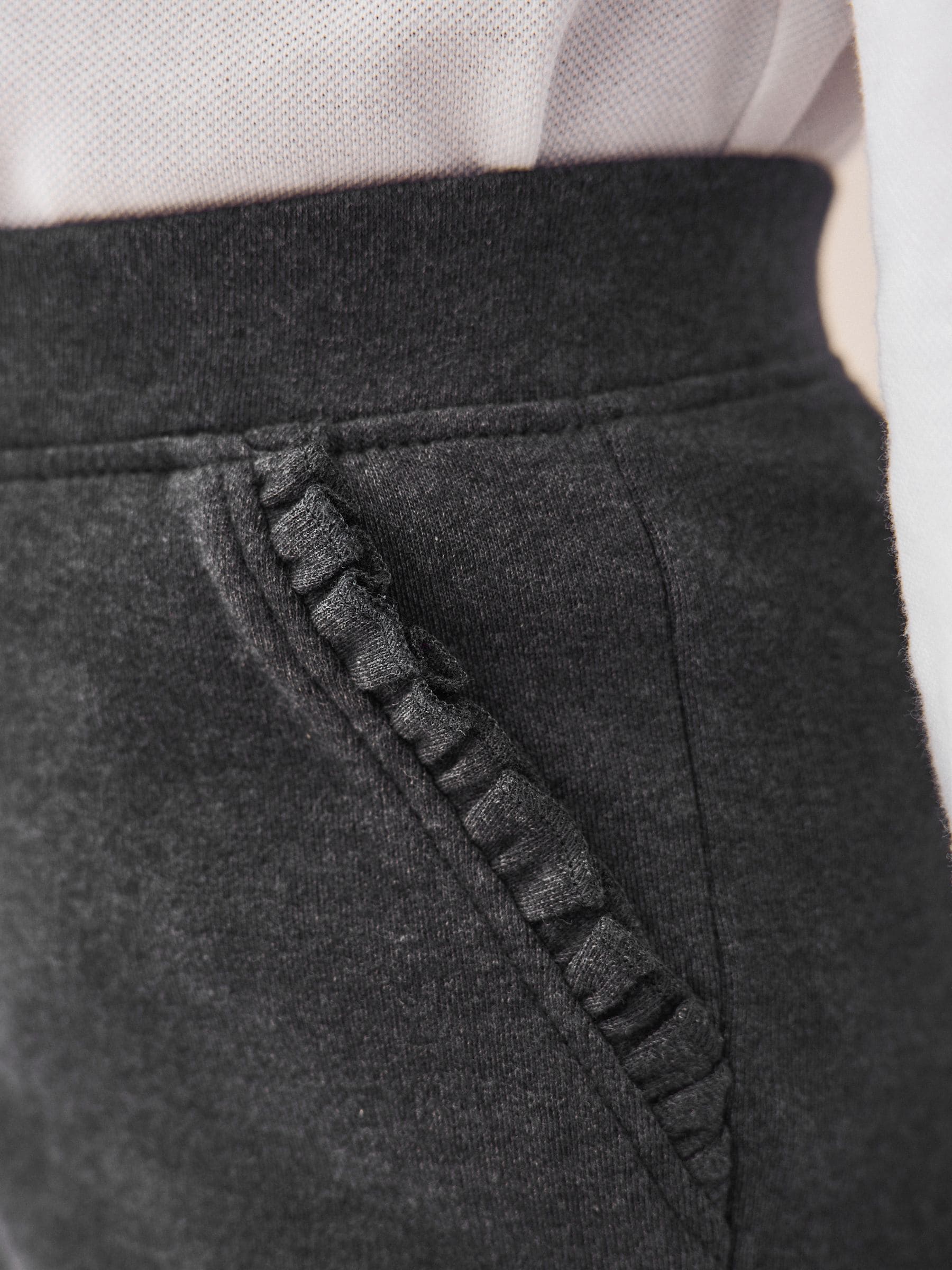 Antraciet - Schoolbroek met hoog aandeel katoen en stretchy, elastische tailleband (3-16jr)