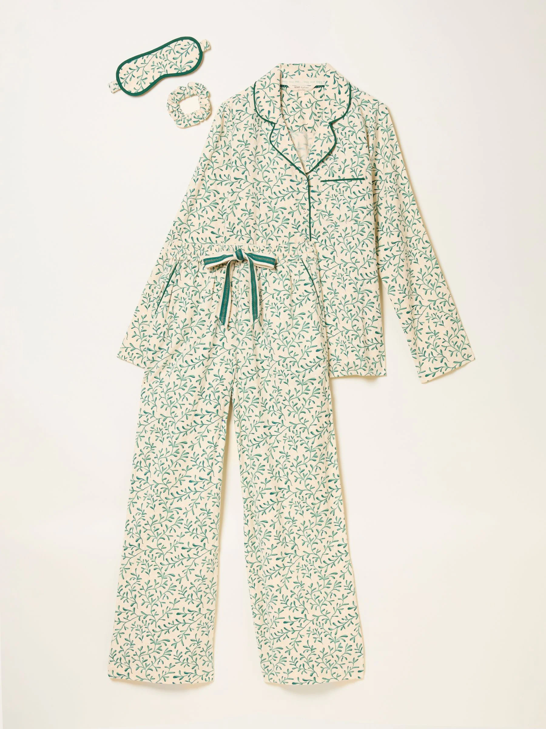 FatFace Mistletoe Pyjama Set