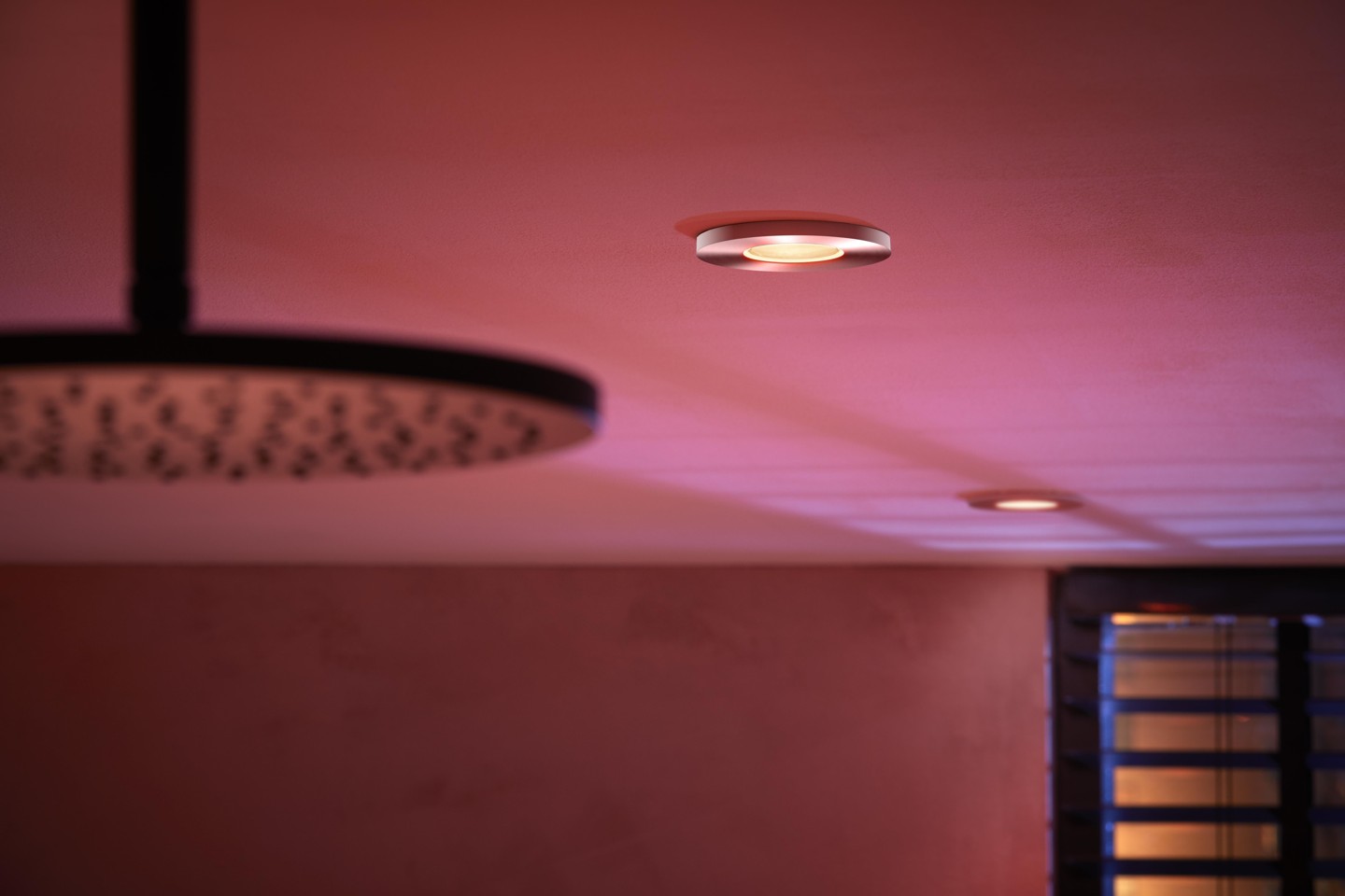 Philips Hue - Xamento Recced - White & Color Ambiance