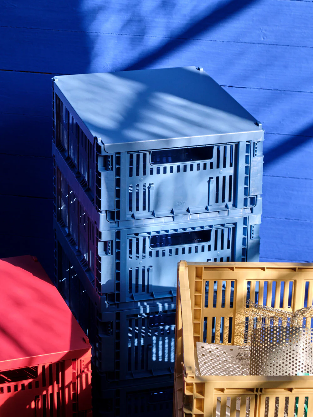 HAY  Colour Crate låg M - blå