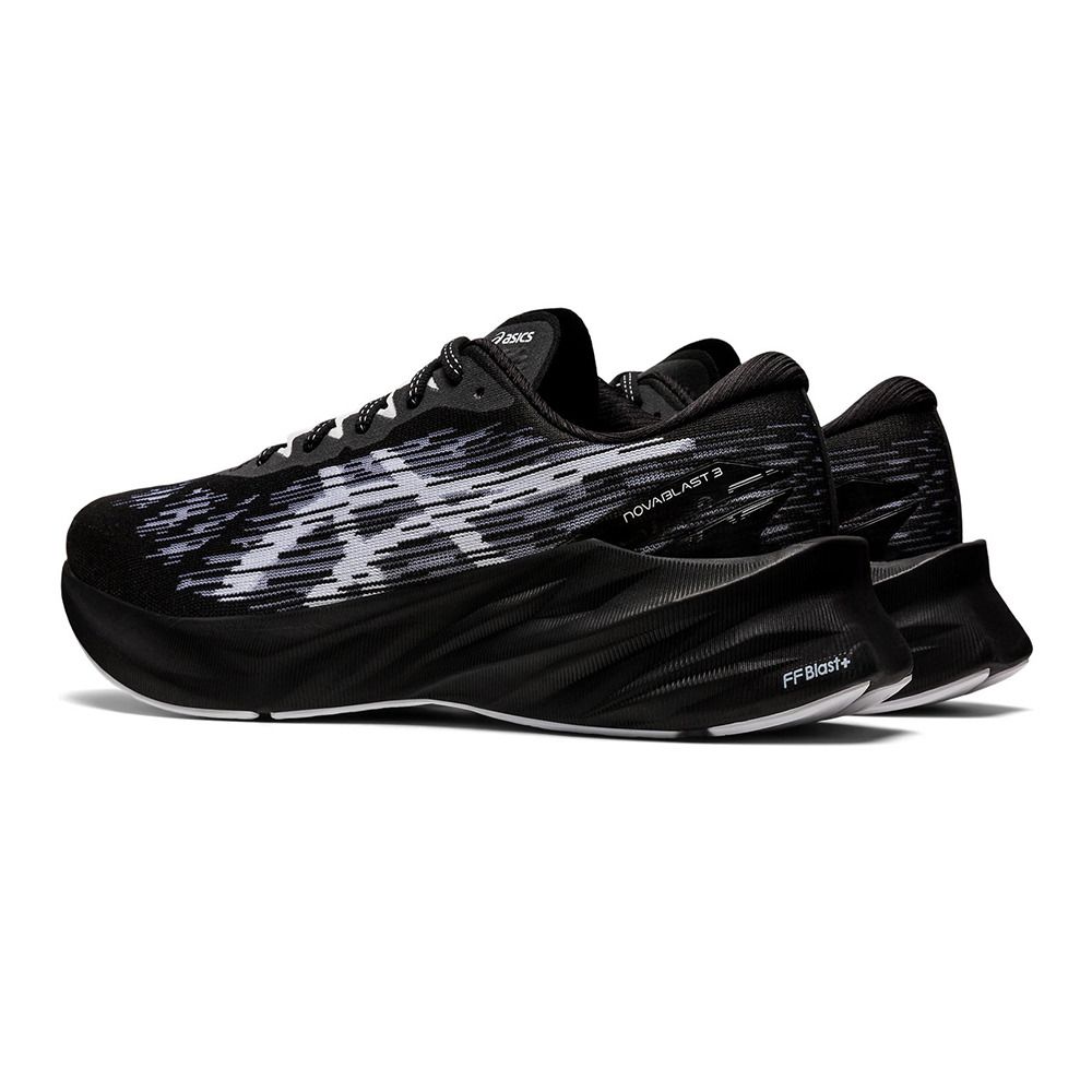 Asics NOVABLAST 3 - Chaussures running Homme black/white