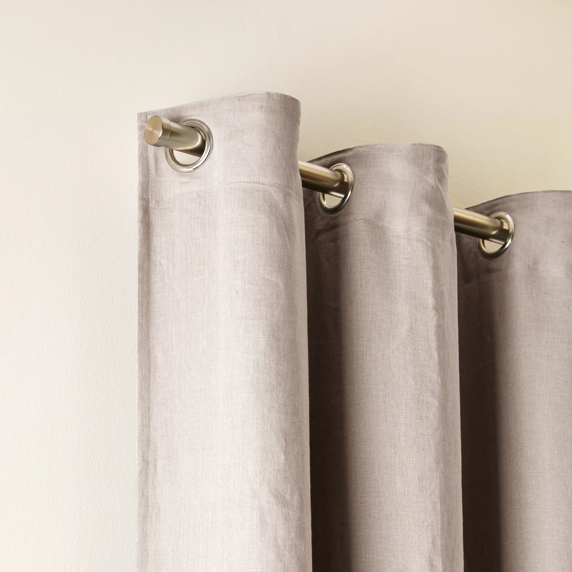 CARLINA - Rideau oeillets doublé occultant | Beige