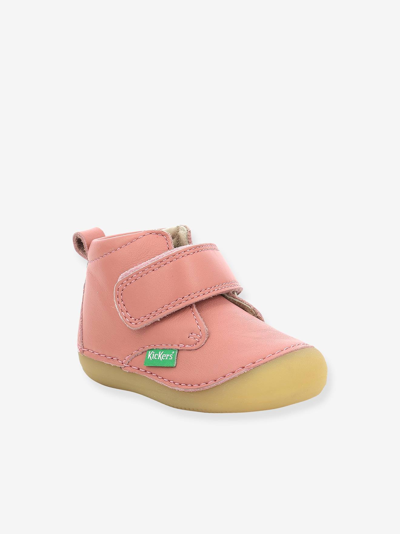 Sapatinhos de couro para bebê Sabio KICKERS® First Steps, rosa médio, lisos