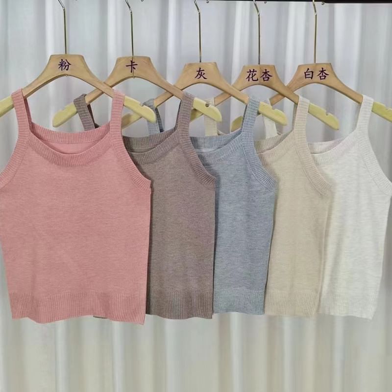Bamela - Gebreide crop top met ronde hals en effen patroon