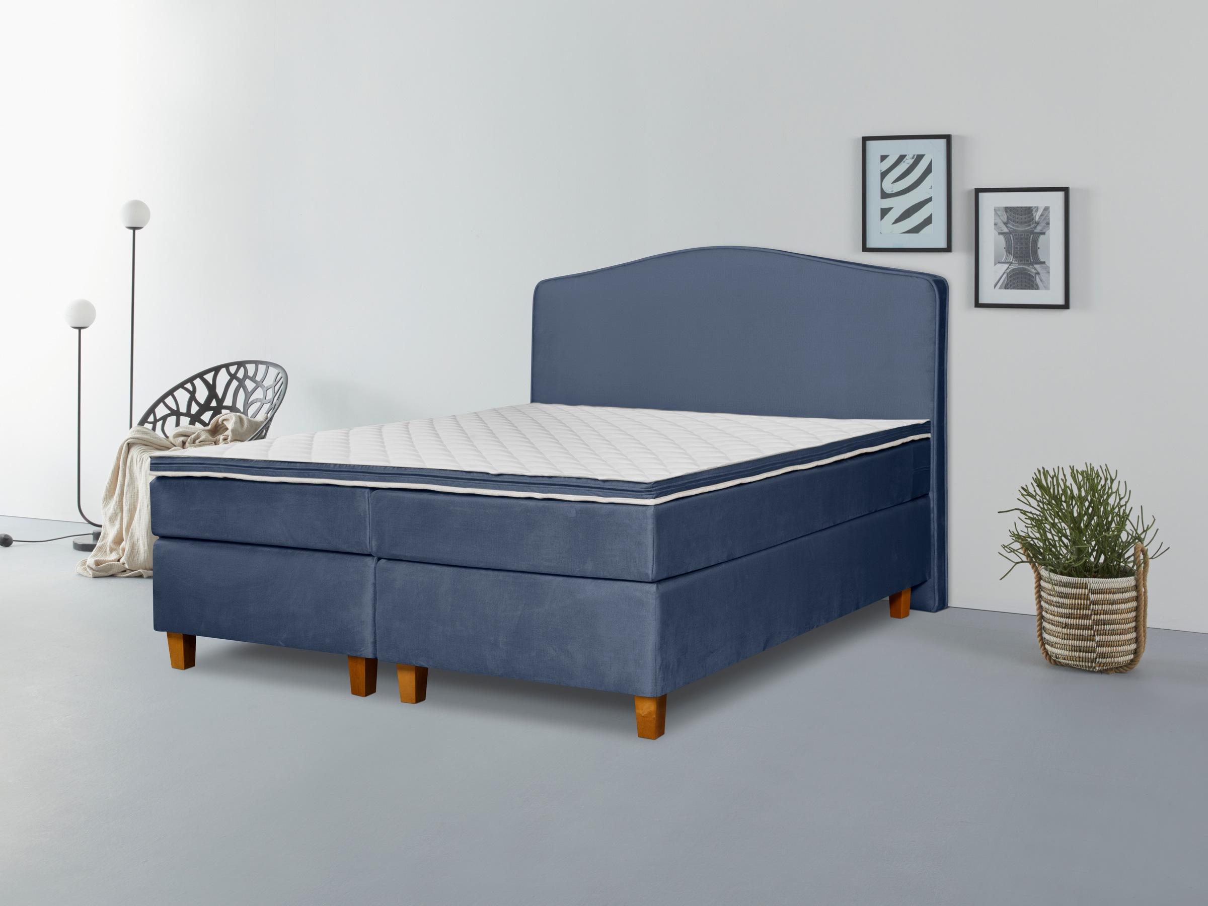 INOSIGN Boxspringbett »Jalma« Füsse aus massiver Birke ; Inkl. Topper