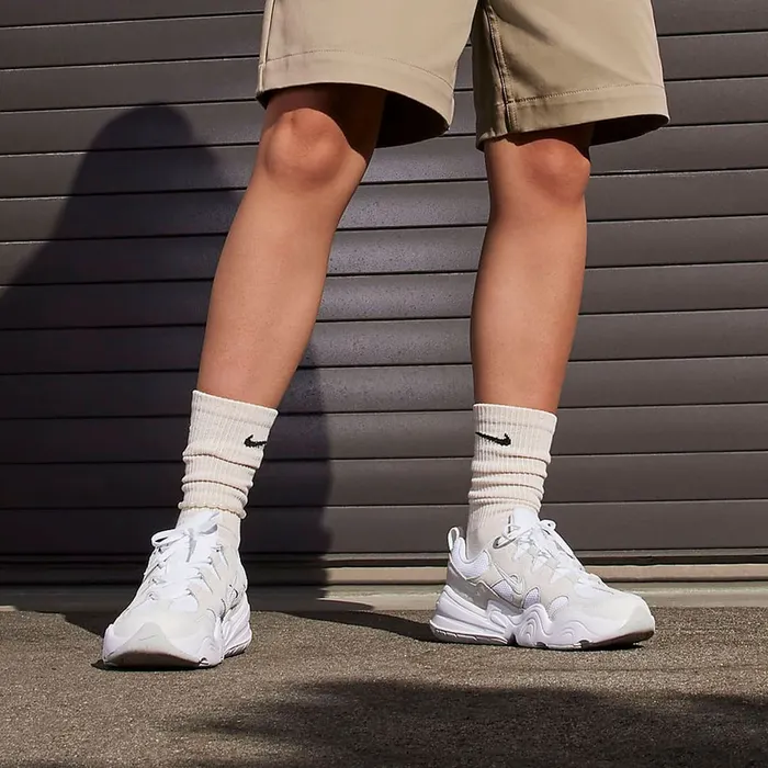 Nike Tech Hera Sneakers Dames