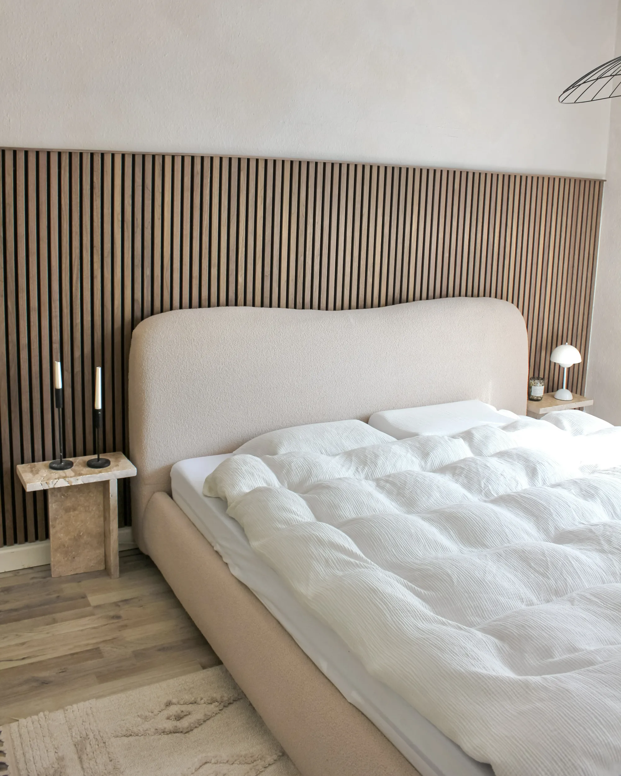 Bed met opbergruimte Bouclé BLAGNAC 180 x 200 cm Lichtbeige
