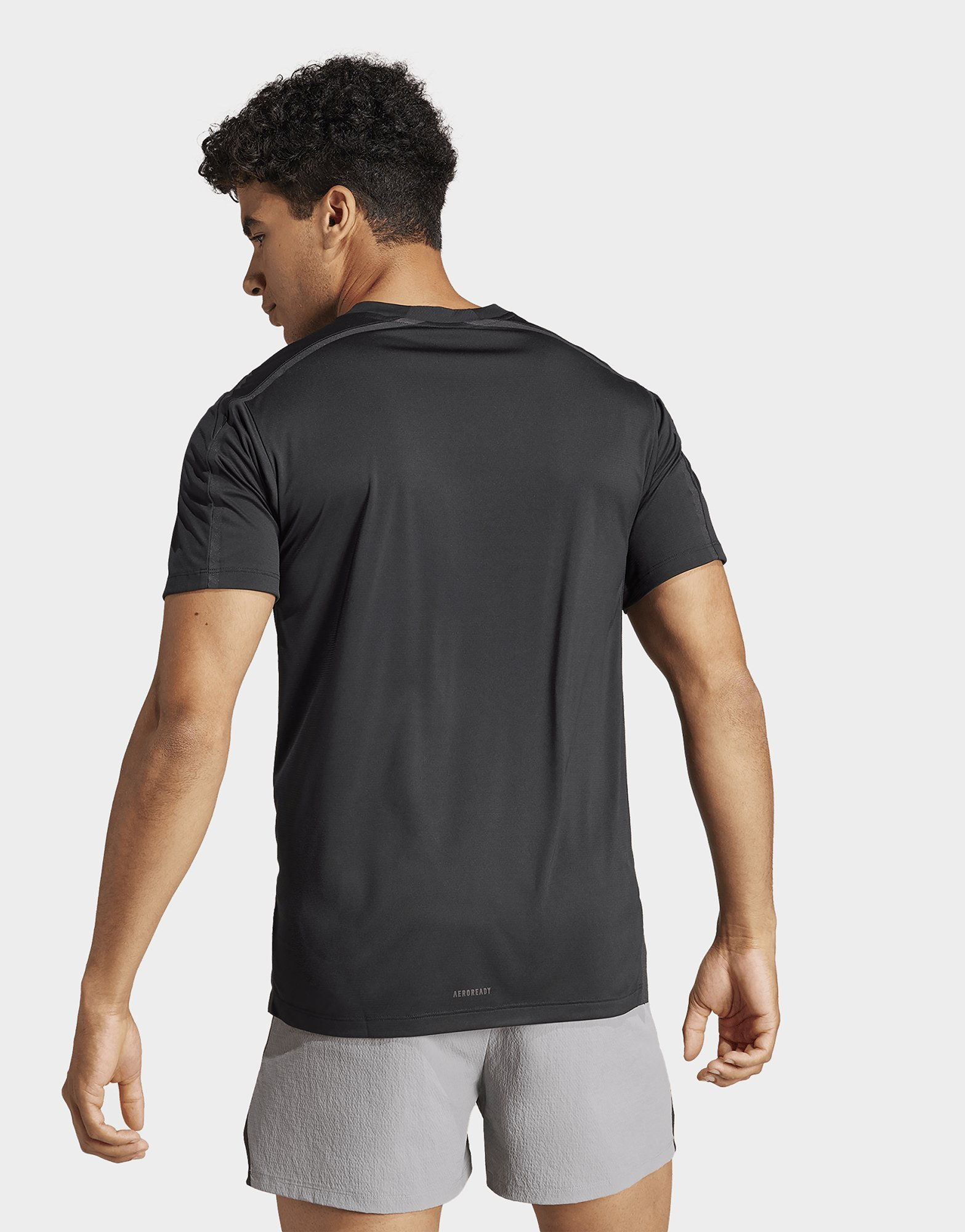 adidas T-shirt d'entraînement Designed for Training Adistrong