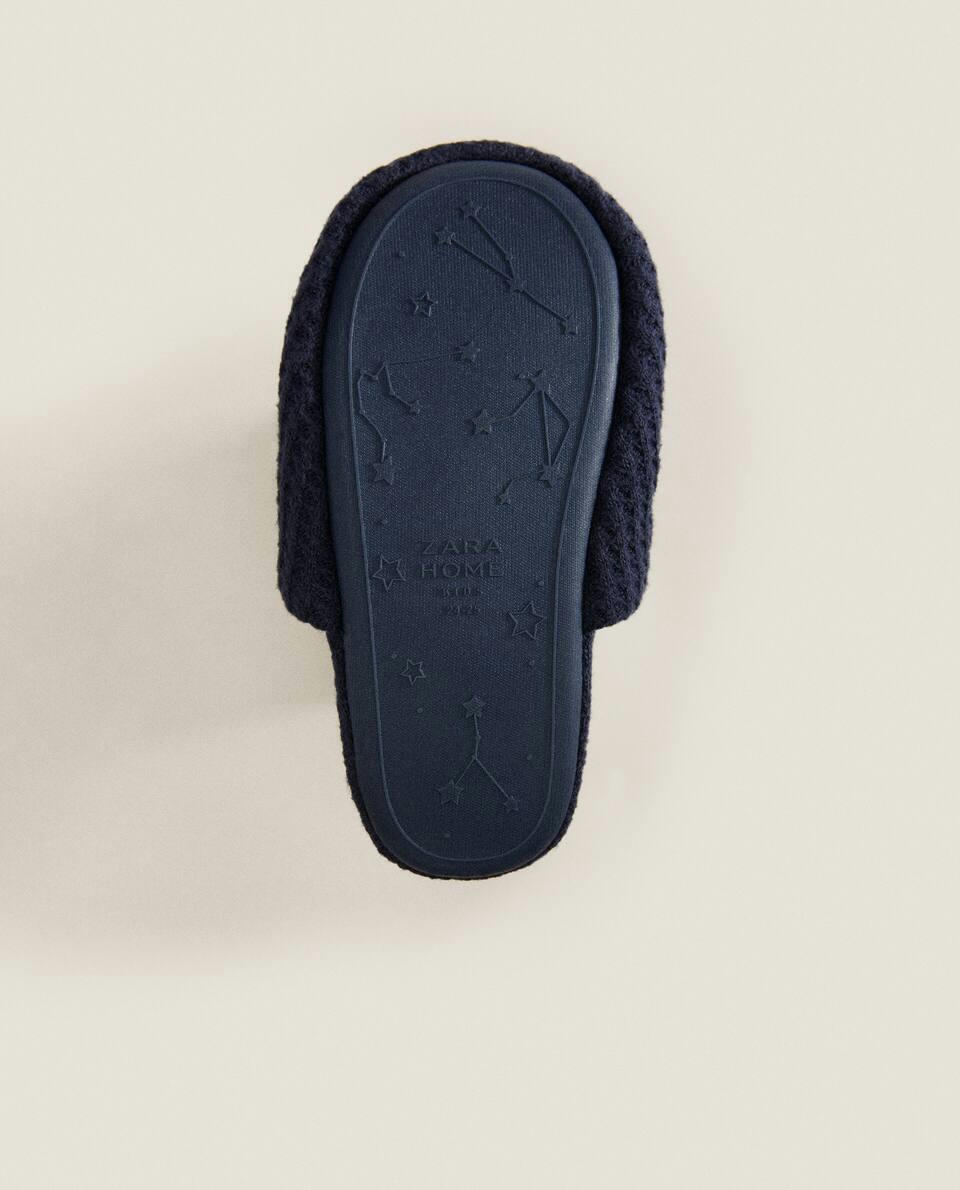 Chinelo Mule em Tecido Waffle
