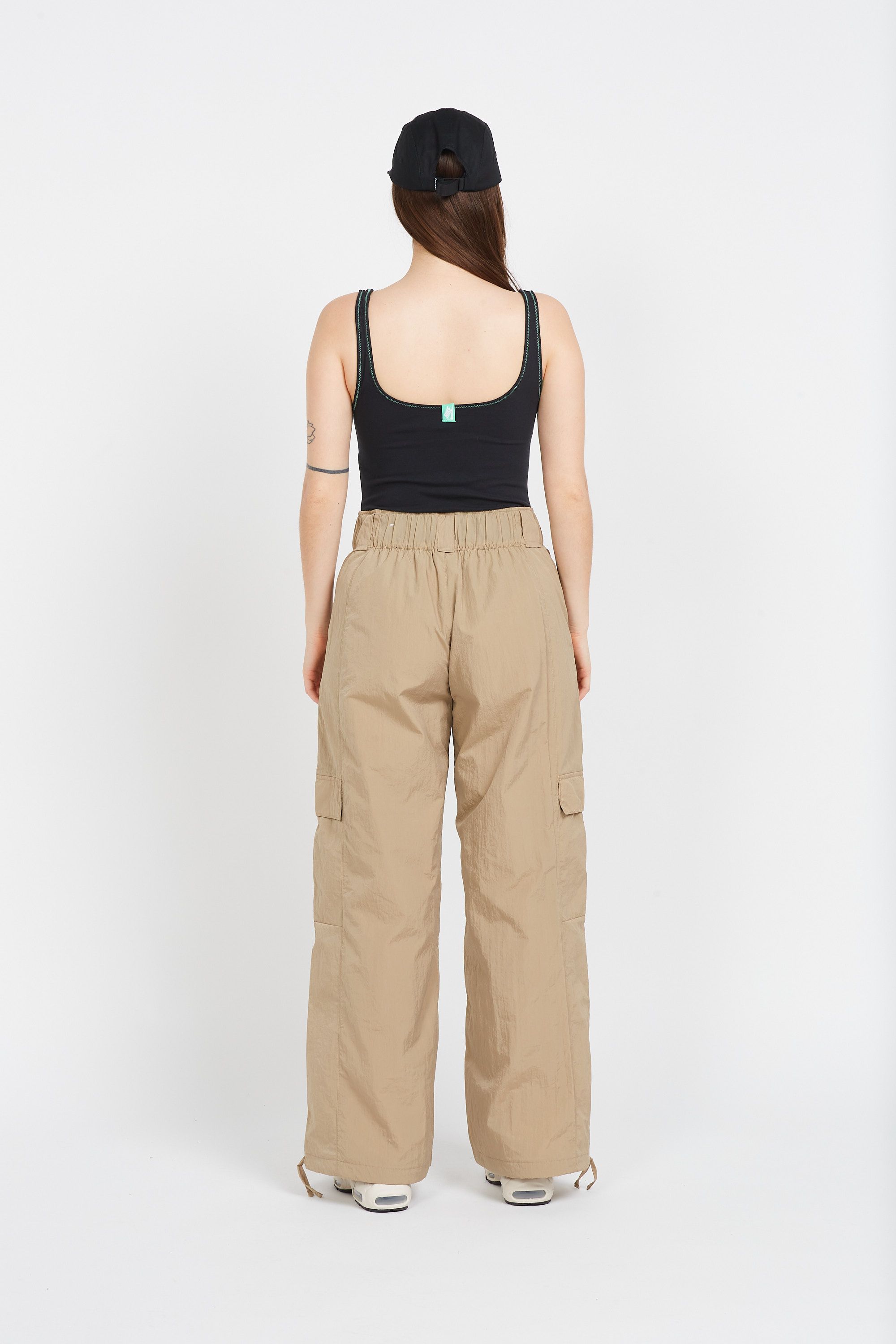 NIKE body Noir