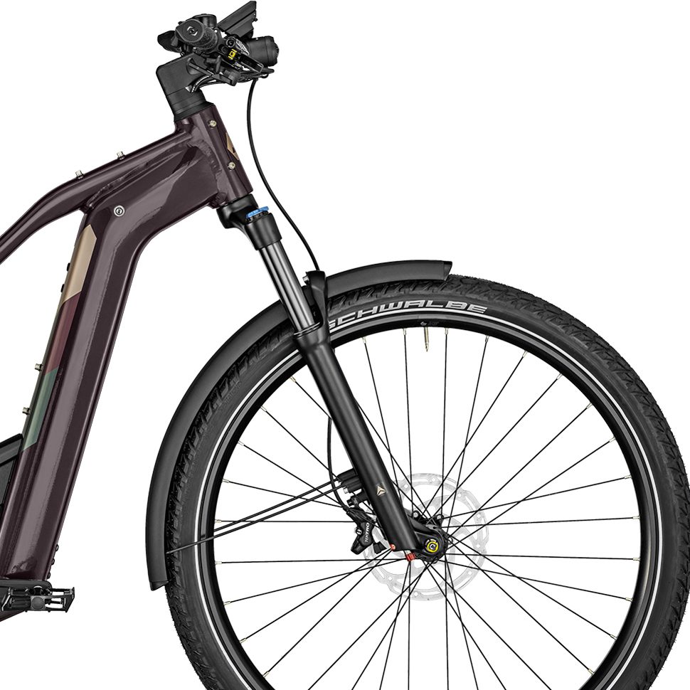 Bergamont E-Revox Expert FMN EQ E-Trekkingrad rosso black
