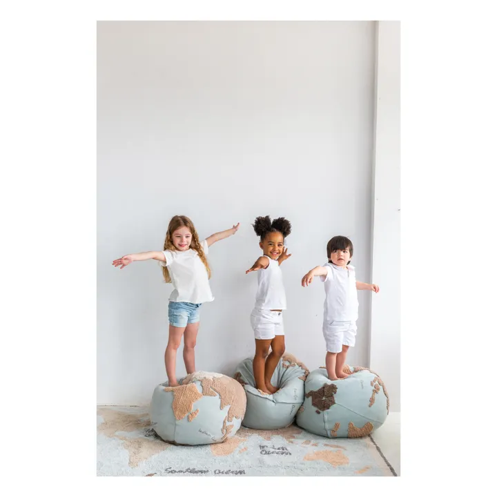 Lorena Canals Pouf World map | Bleu ciel