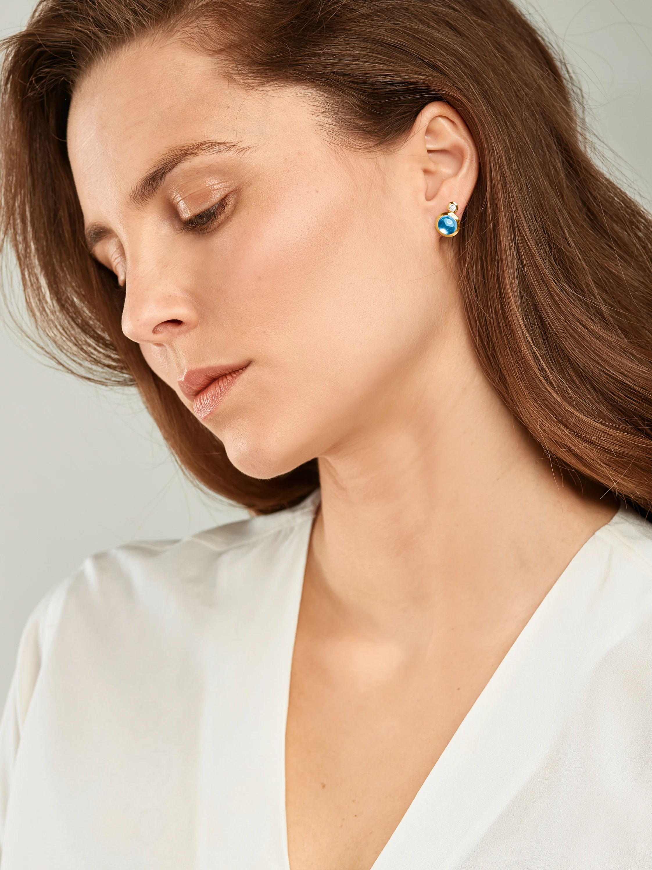 TAMARA COMOLLI Ohrringe OHRRINGE BOUTON SWISS TOPAZ / CLASSIC aus 18 Karat Gelbgold Swiss Topas