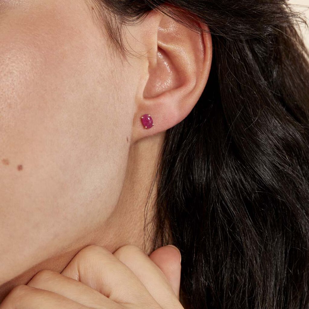 Boucles D'oreilles Puces Ovale Or Jaune Rubis