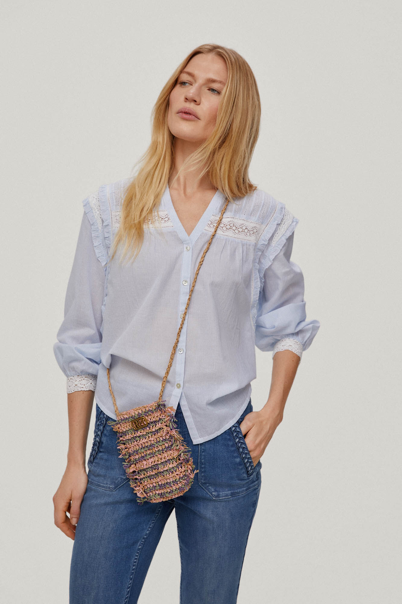 Blusa listrada com laços - Azul