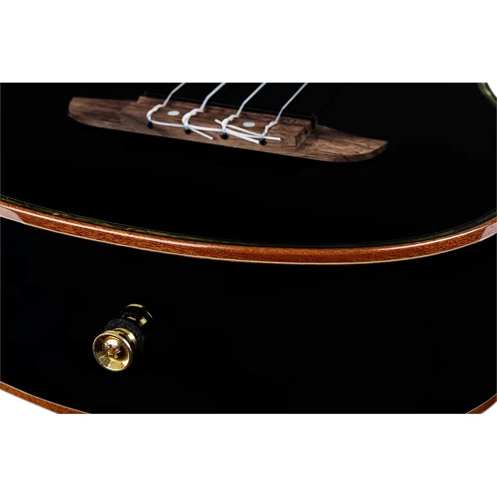 Ortega RUOX-TE Onyx Series Tenor Size Ukulele Black tenor ukelele met gigbag