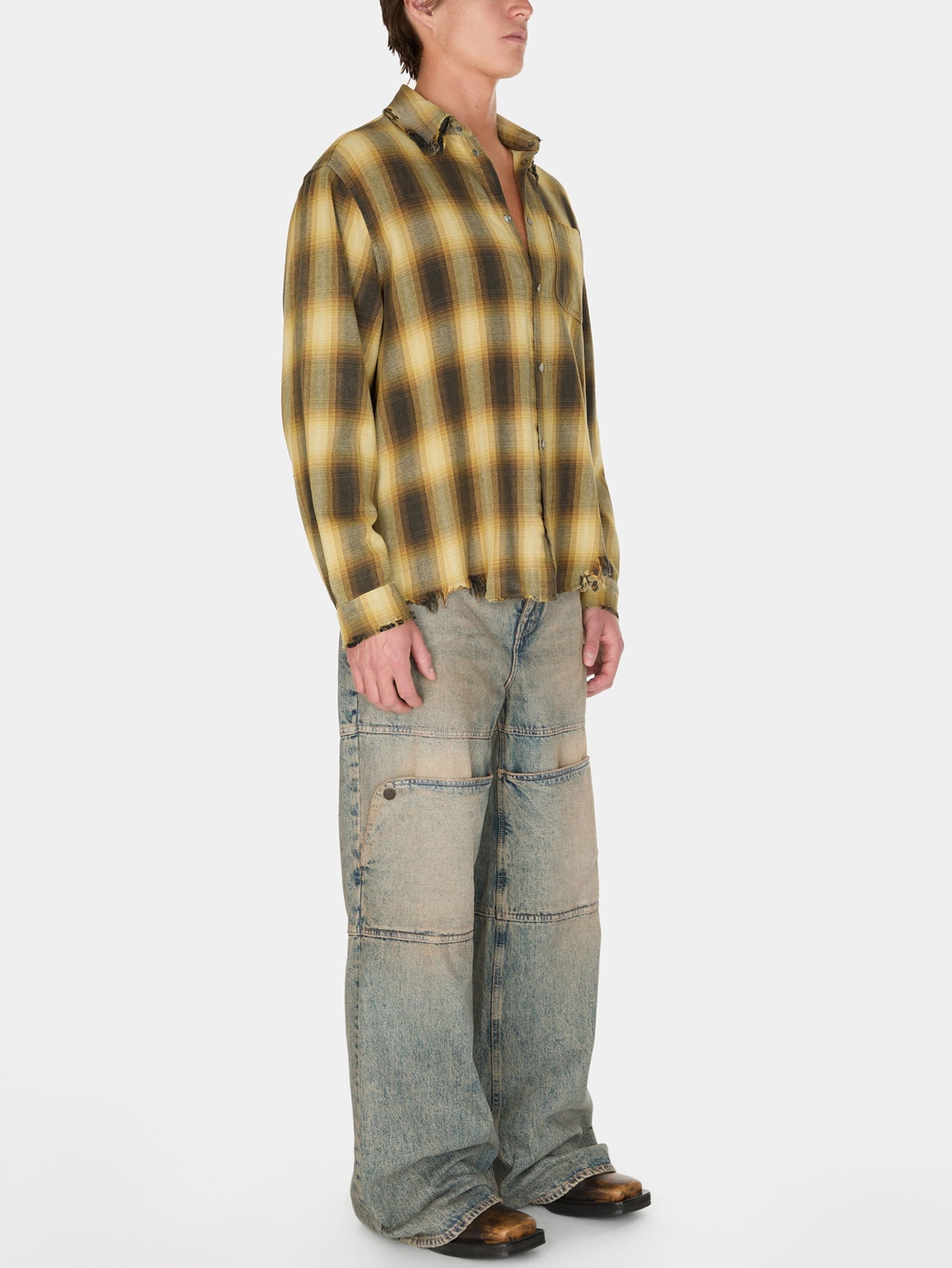 camisa de flanela desgastada