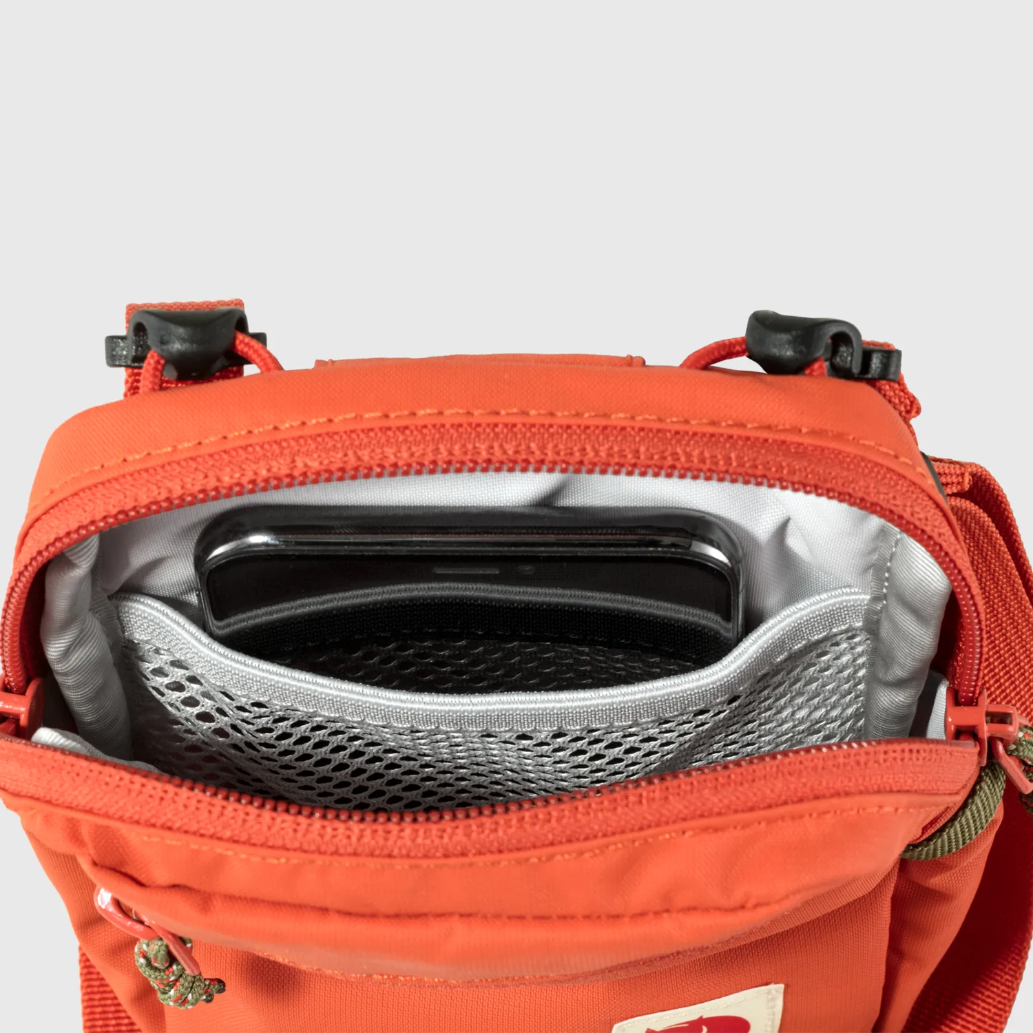 Fjällräven High Coast Pocket Rowan Red