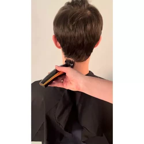 2-i-1 Hårklipper / Hårtrimmer / Skjeggtrimmer – Barbermaskin