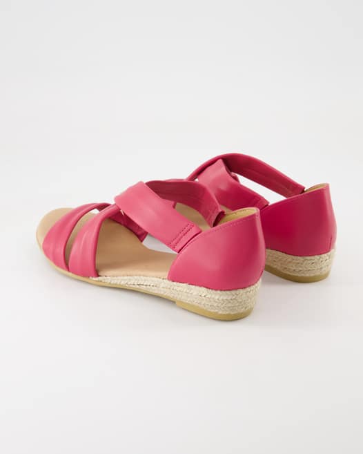 Terry Isabella Sandalen in Pink