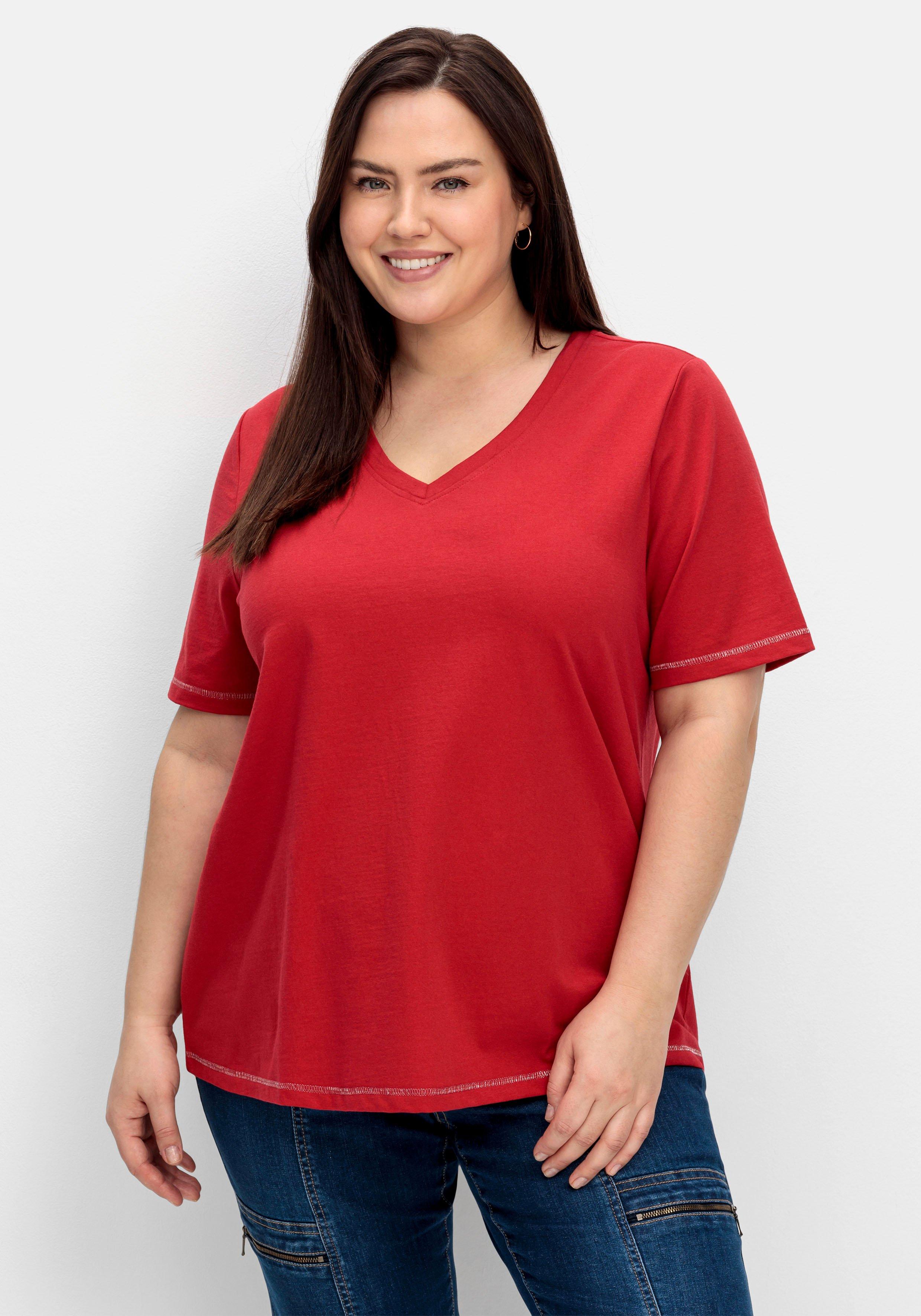 Shirt mit kleinem Glitzerdruck auf der Schulter