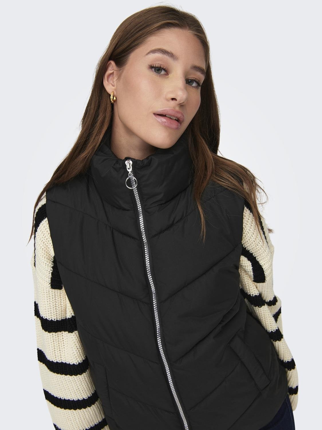 JDYDINNO Daunenweste Black