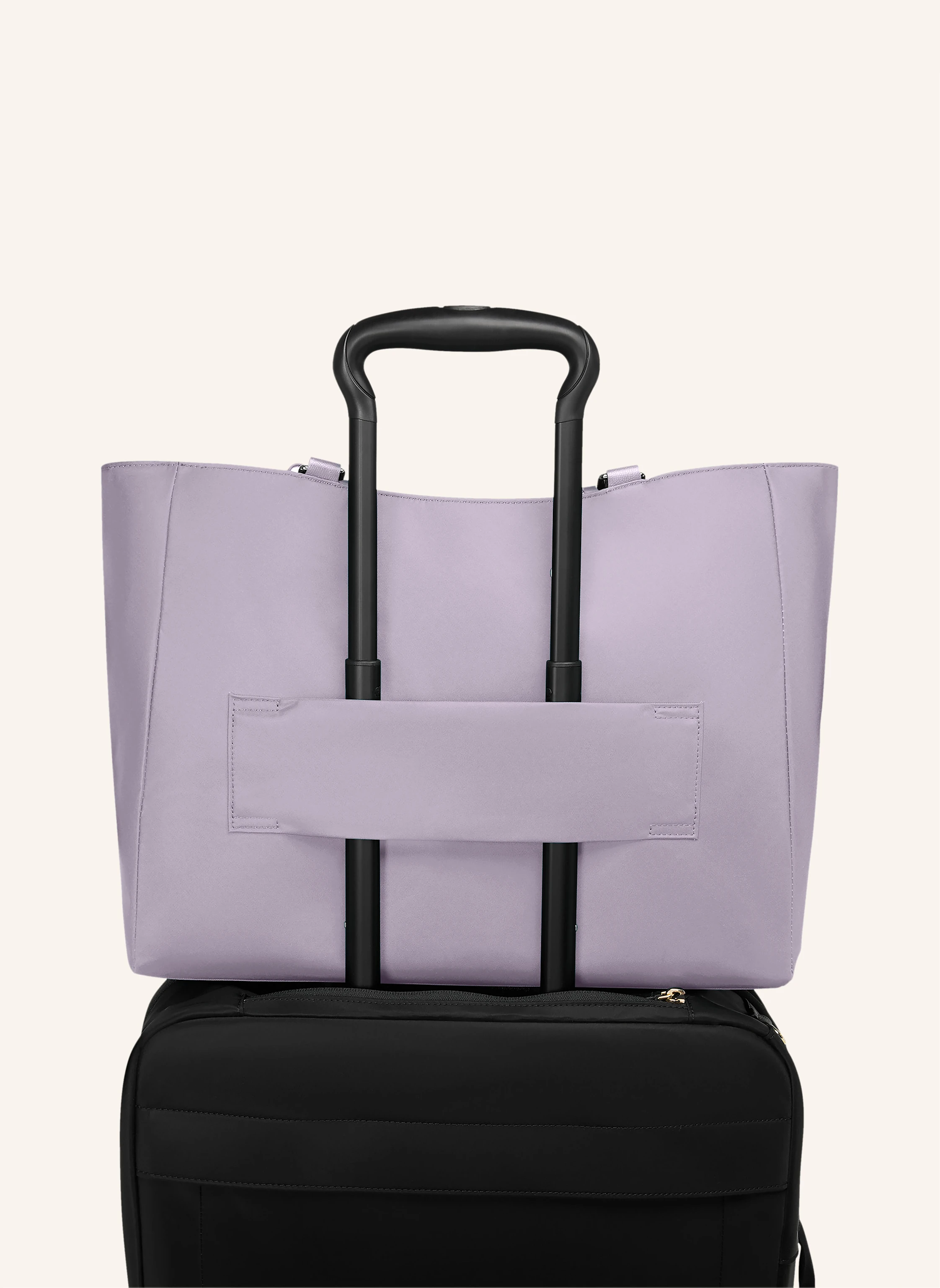 TUMI Shopper VOYAGEUR VALETTA LARGE