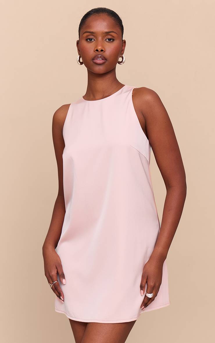 Rose Pâle Robe Droite Ajustée Sans Manches