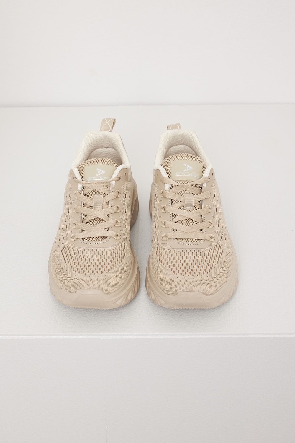 Zone sneaker