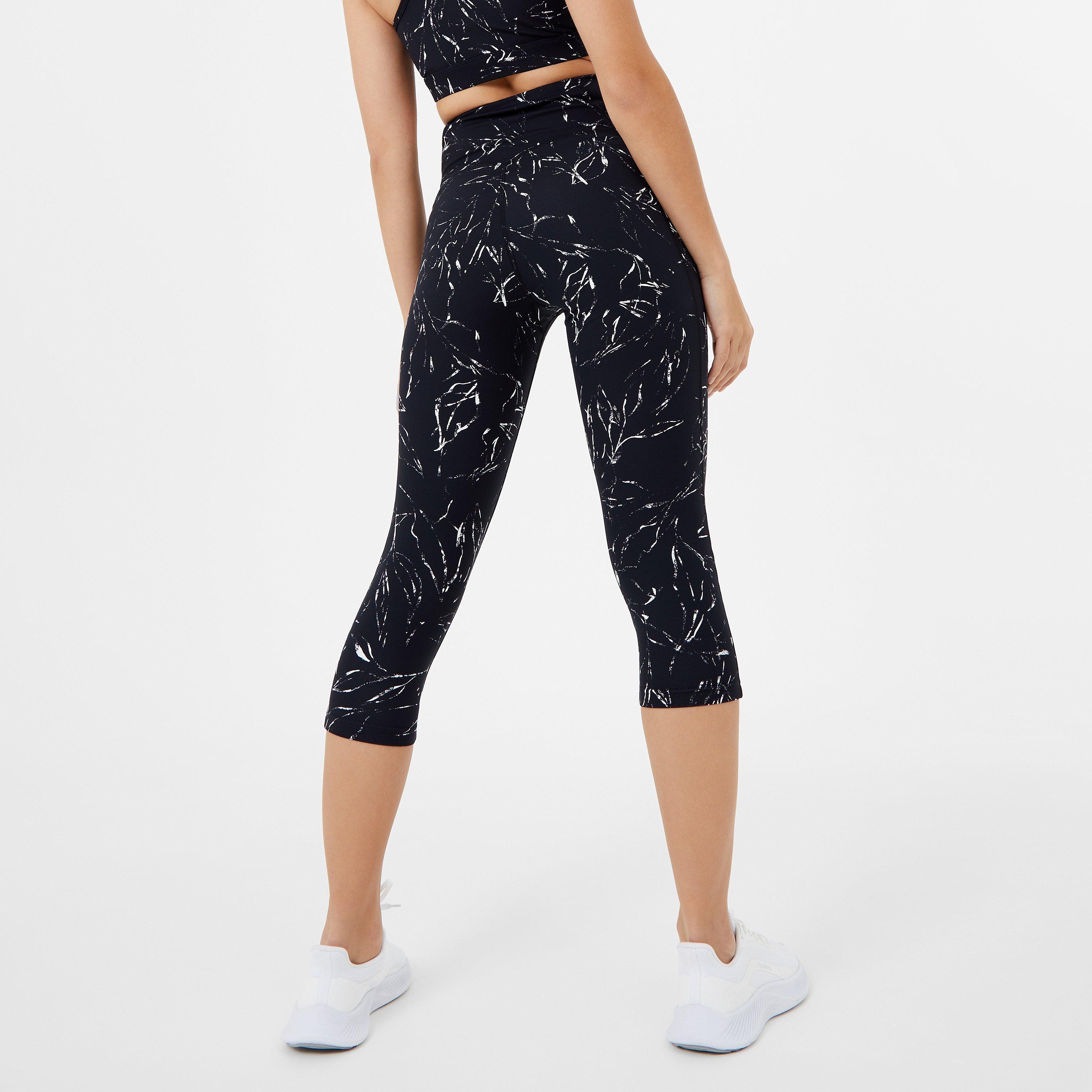 USA Pro High Rise Capri Cropped Leggings