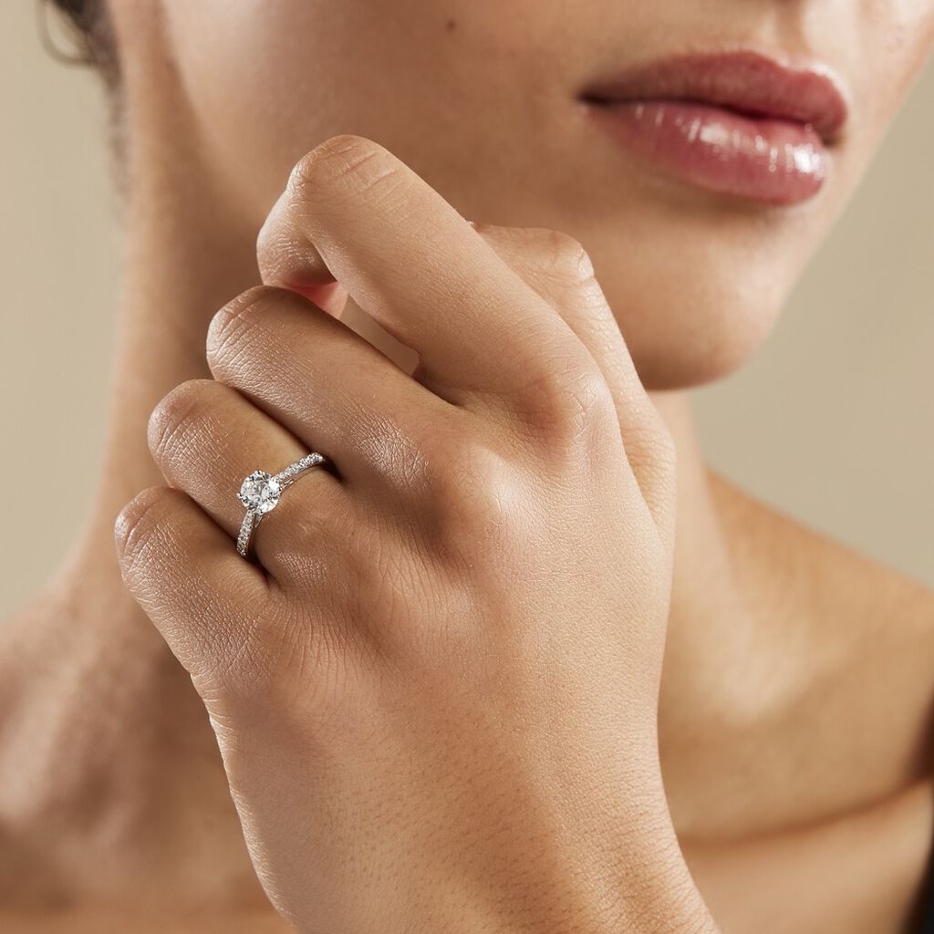 Bague Solitaire Hemera Or Blanc Diamant Synthetique
