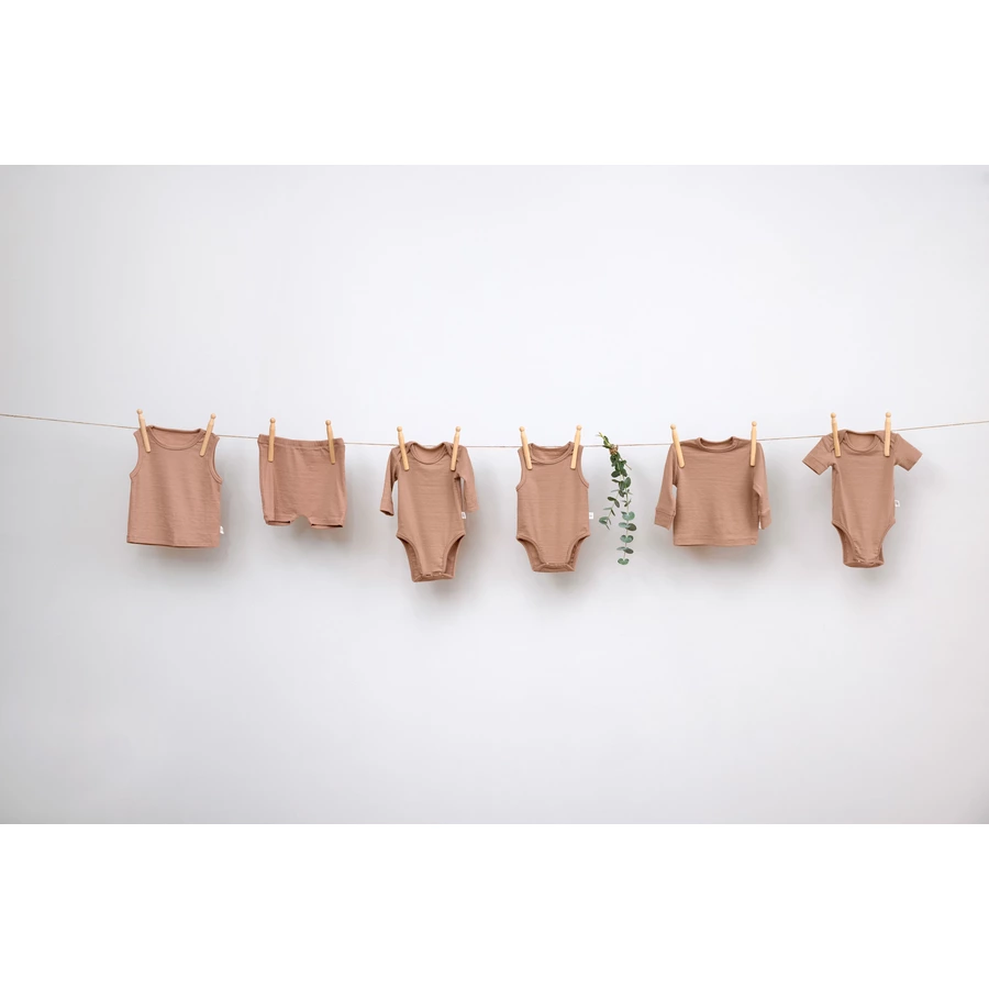 LÄSSIG Baby Body langarm gerippt braun