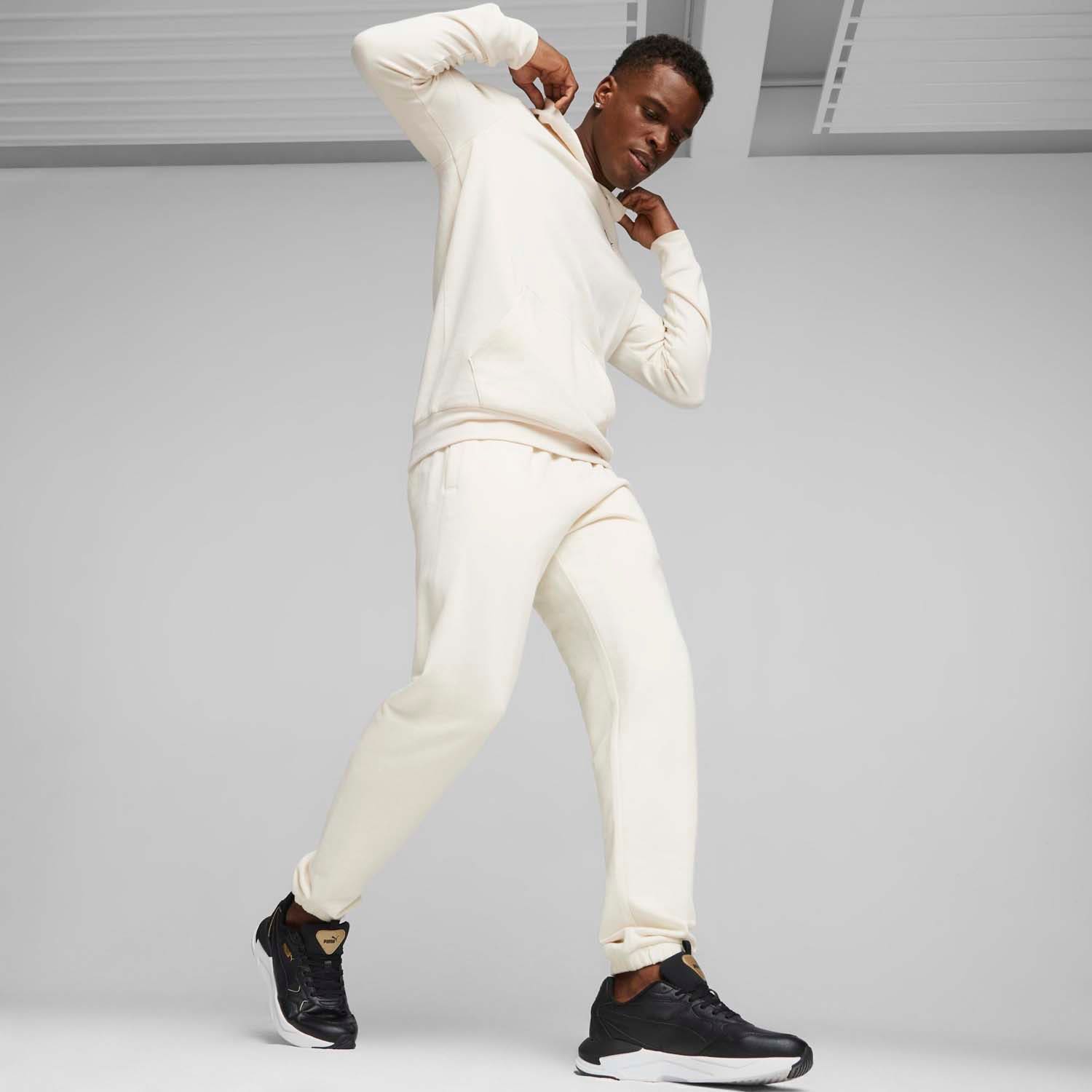 PUMA  Better Essentials Sweatpants