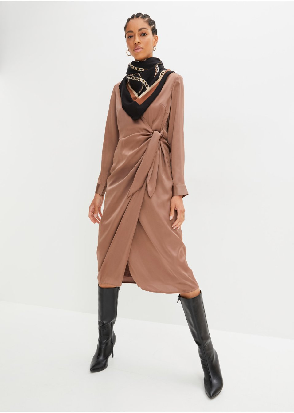 Robe midi en satin