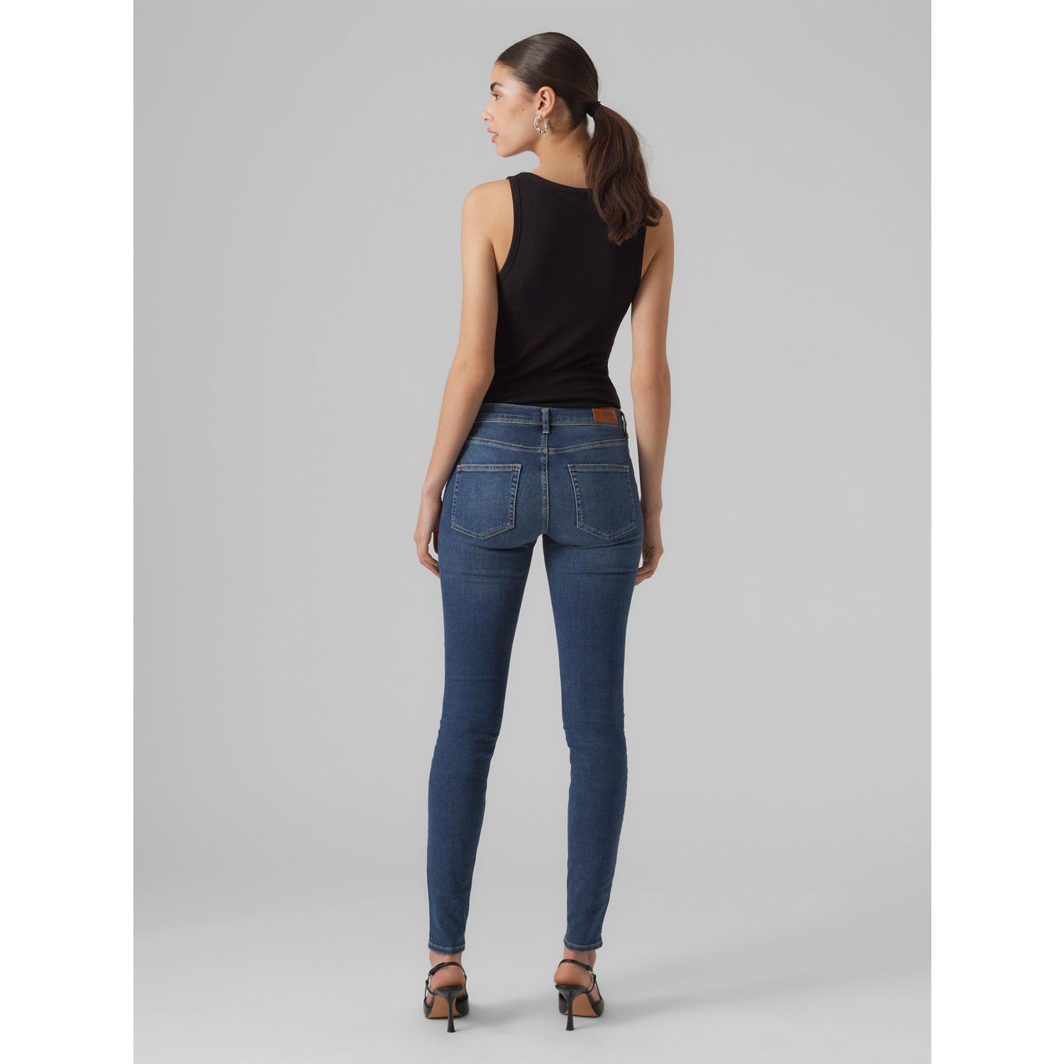 Vero Moda  Lux Mid Rise Slim Jeans