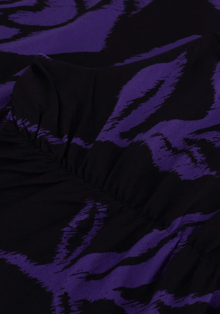 JANSEN AMSTERDAM paarse jansen amsterdam  vbf101 jersey print top with wrinkling at turtle neck
