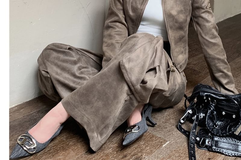 Faiar - Opstaande kraag, effen imitatieleren jas met rits / Middelhoge imitatieleren broek met wijde pijpen