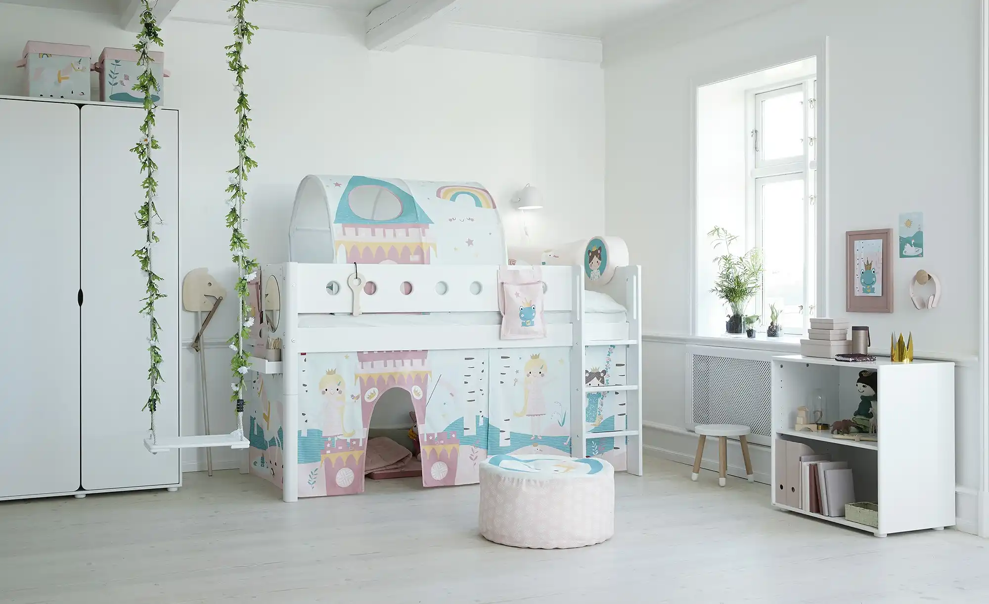 FLEXA Halbhohes Bett Flexa White