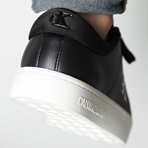 Baskets Classic Cupsole Low Leather 0864 Black Bright White