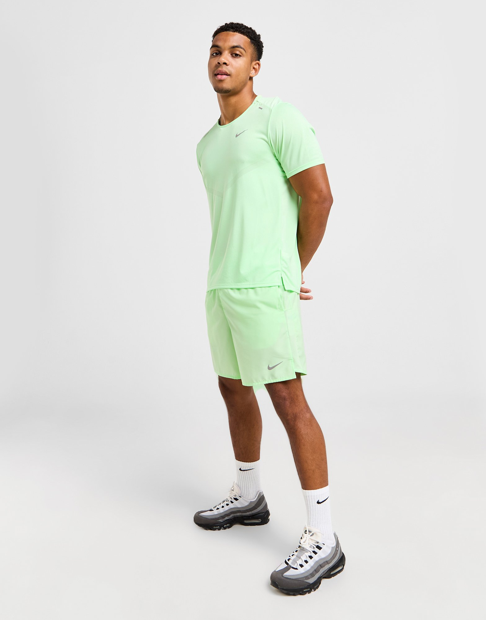 Nike Short Challenger 7' Homme'