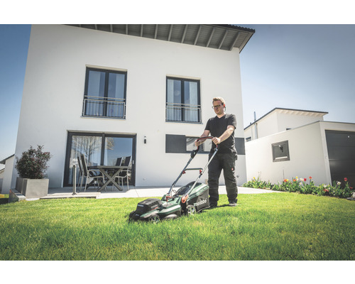 METABO RM36 18LTX BL36 2x18V Accu Grasmaaier, inclusief 2 accu's en lader