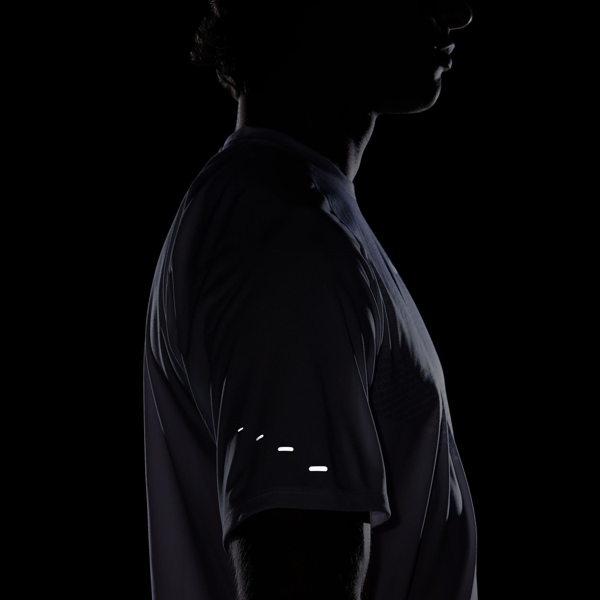 Nike Stride Short Sleeve Performance Tee Mens