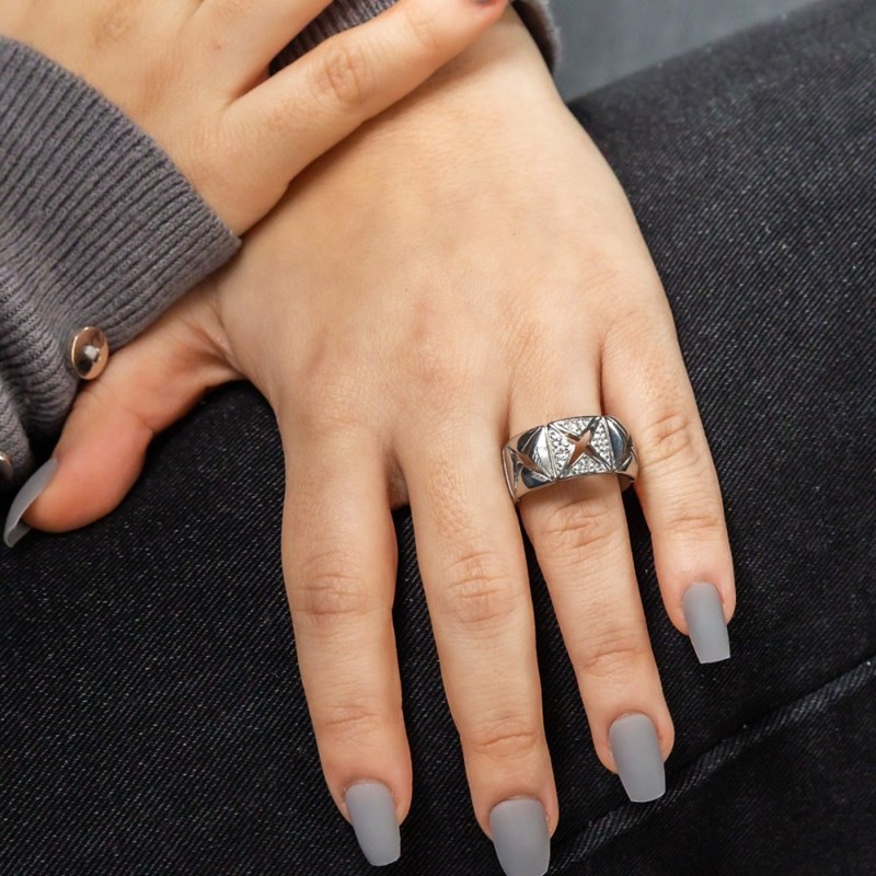 Bague Femme en Acier Ornée Zirconium