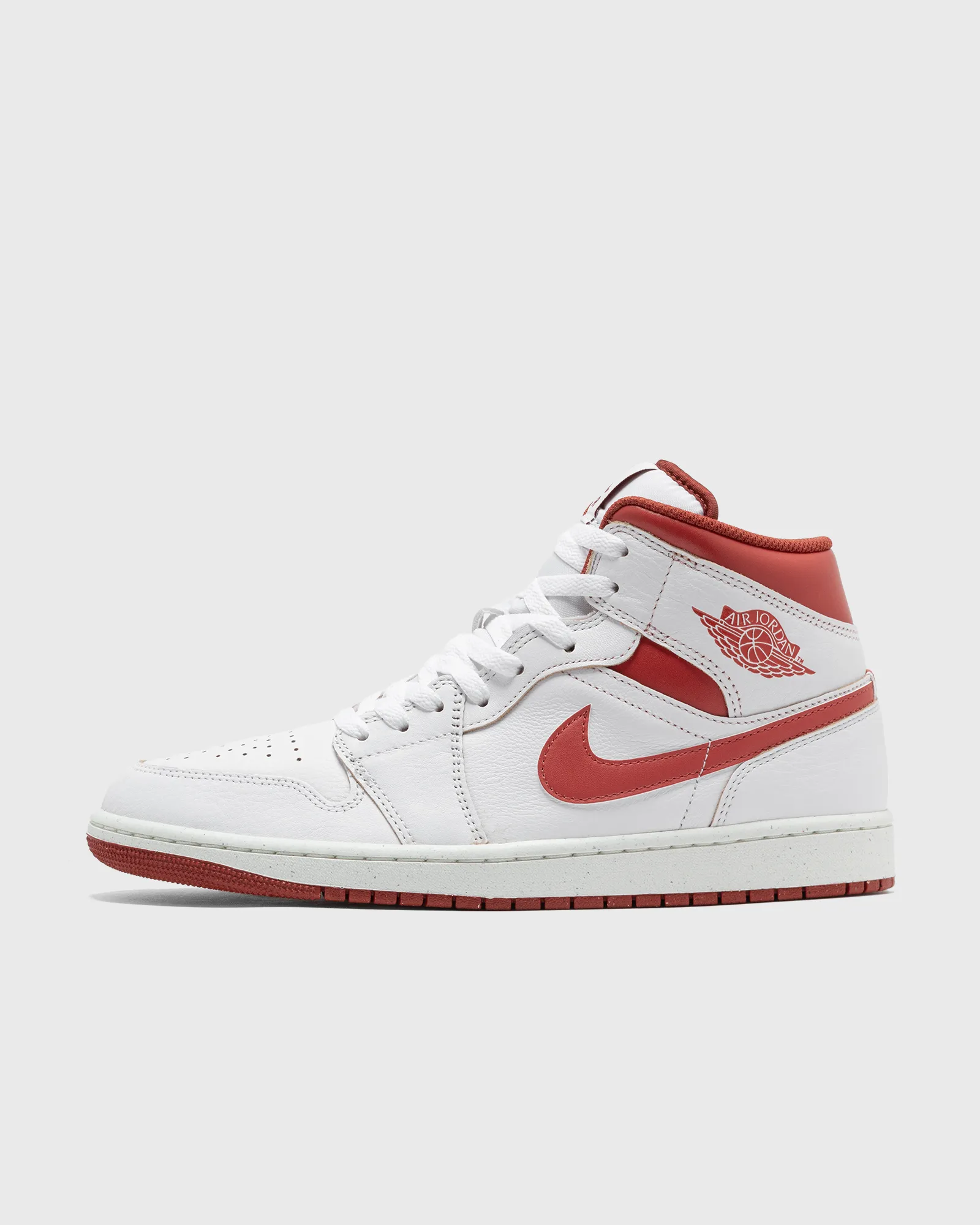 Jordan AIR JORDAN 1 MID SE 