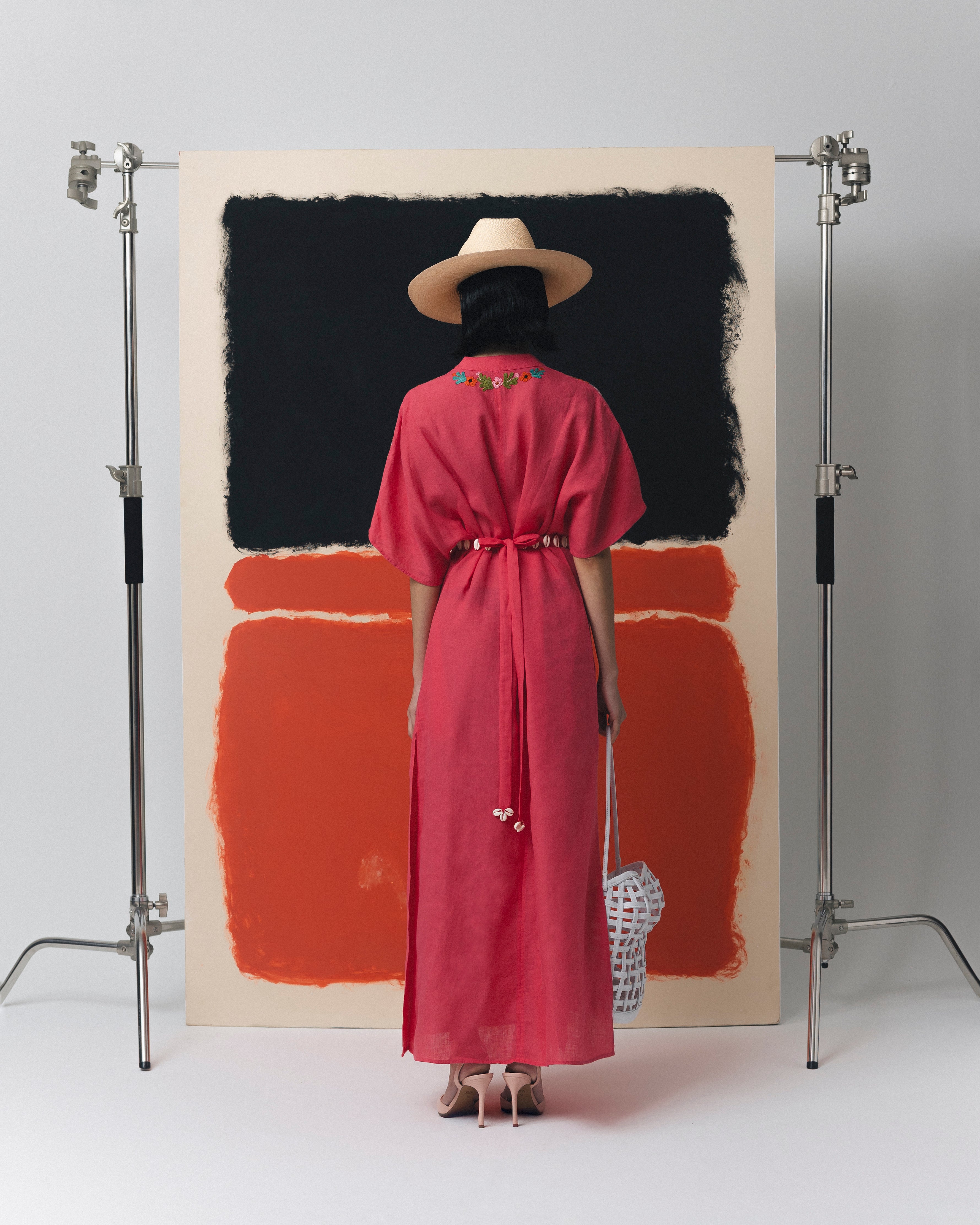 Kaftan brodé à la main