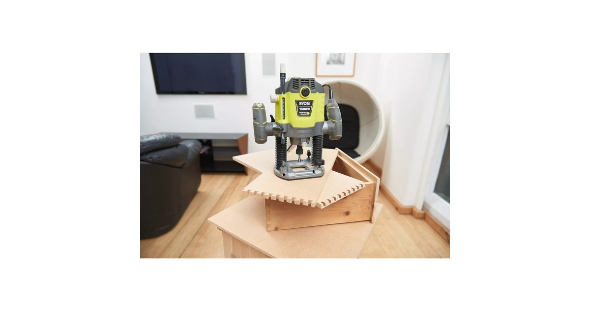 RyobiBovenfrees RRT1600-K  (Groen/zwart, Incl. koffer)