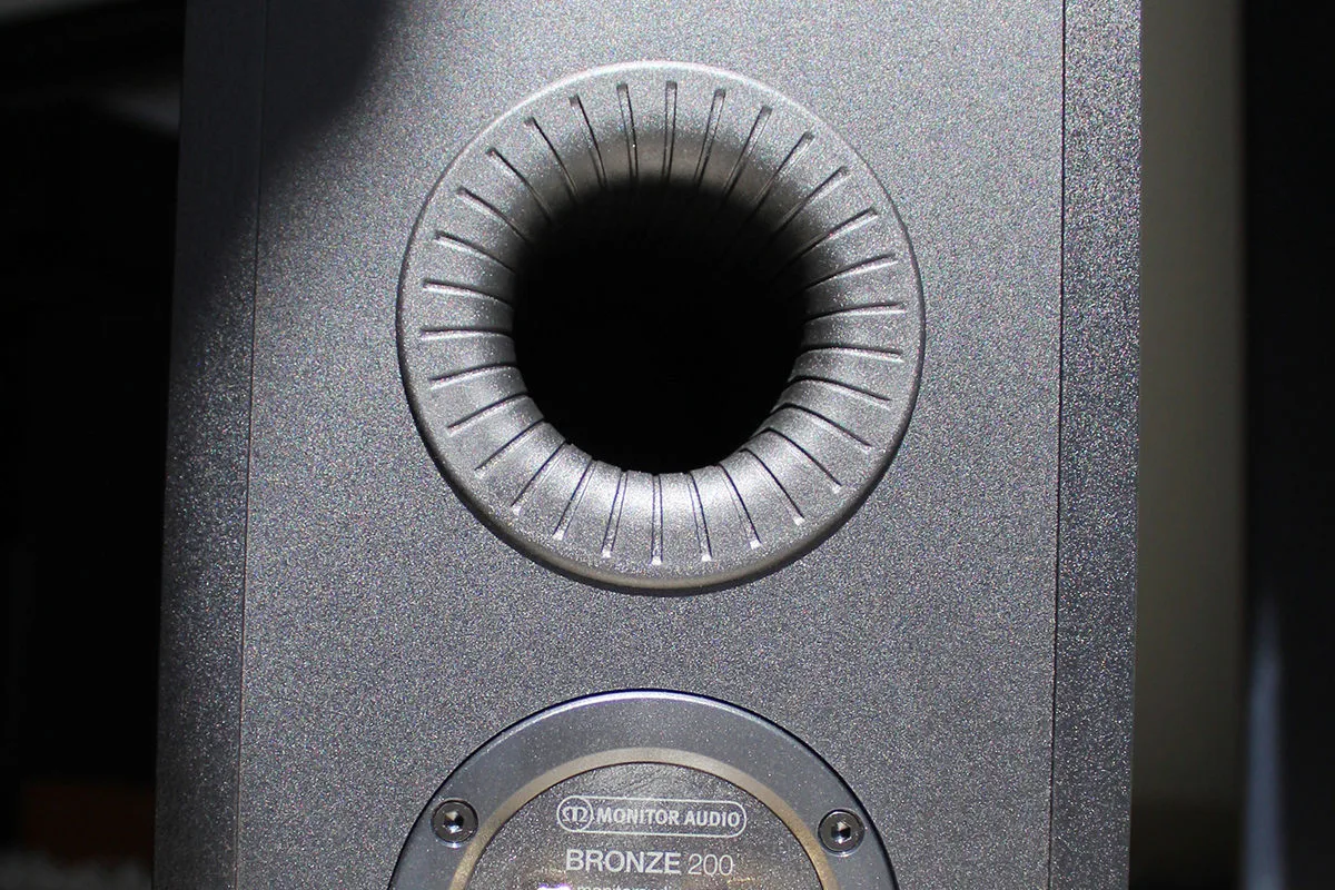 Monitor Audio Bronze 200 Noir (la paire) Enceintes colonne